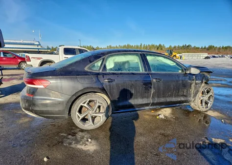 2020 Volkswagen Passat R-Line z USA, uszkodzony, nr VIN 1VWMA7A30LC003609